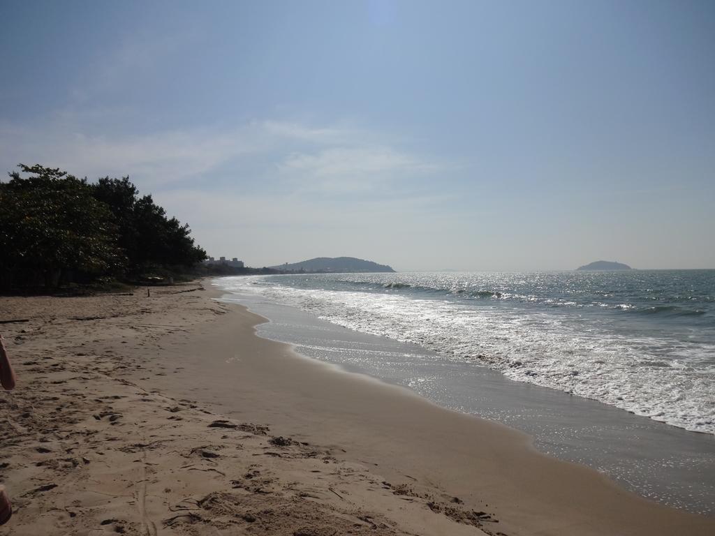 Apto E Suites Praia Do Itapocoroi เปงญา ภายนอก รูปภาพ